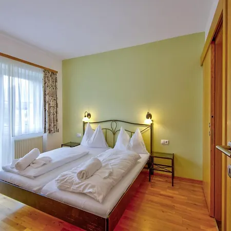 In Wildschoenau With Shared Sauna, Cleaning Included Apartment